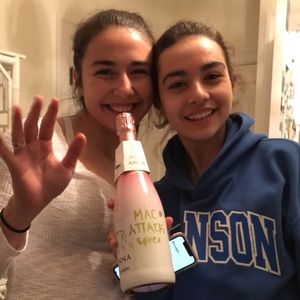 Meet your Posher, Marina